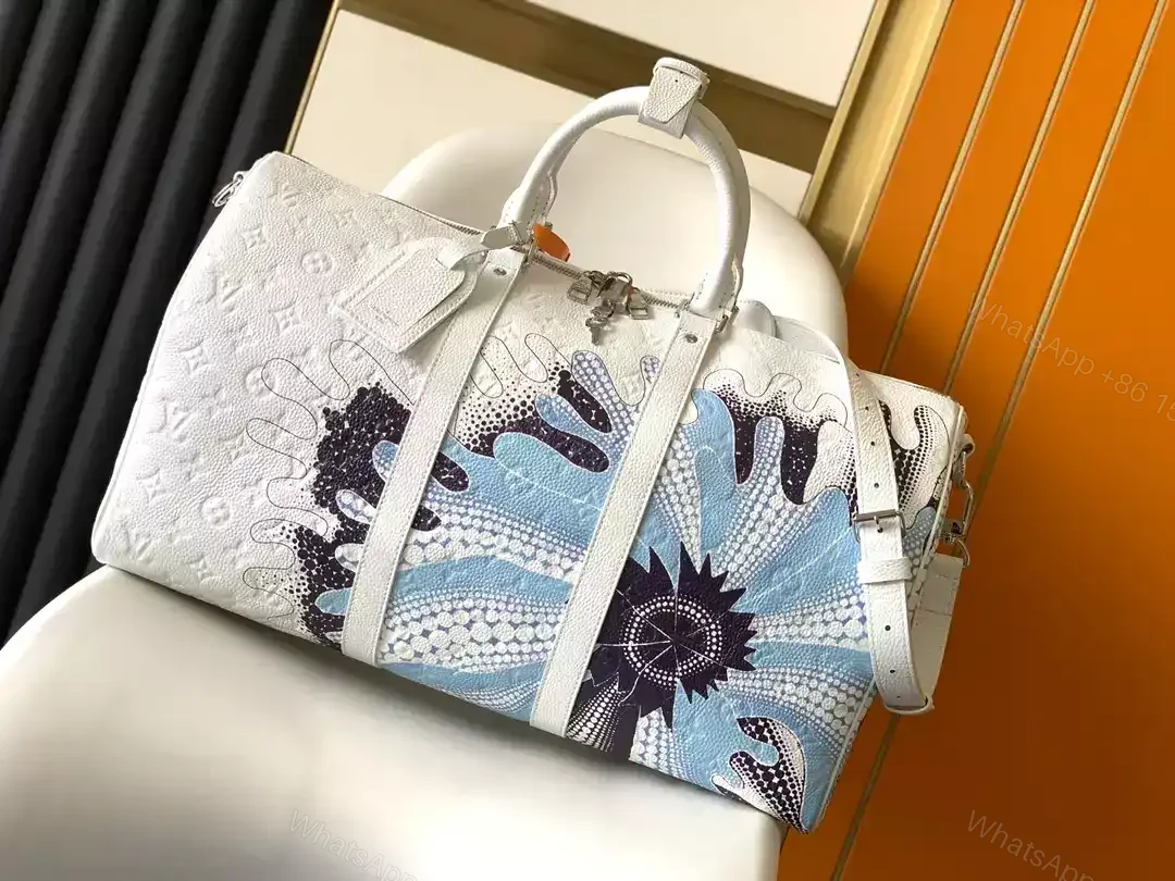 View 2 of LV X YK BANDOULIÈRE KEEPALL 50 – LBV425