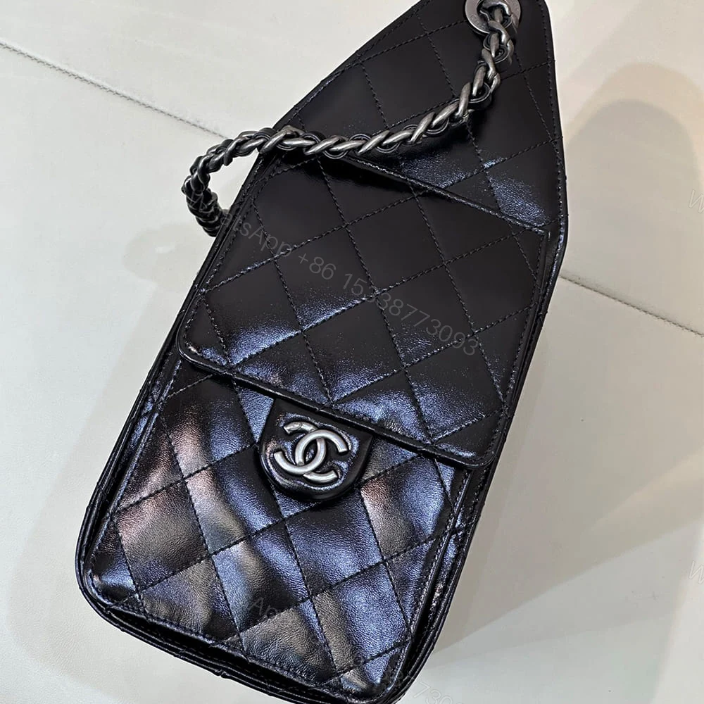 View 3 of CHANEL 25 Small Handbag(high-end grade)