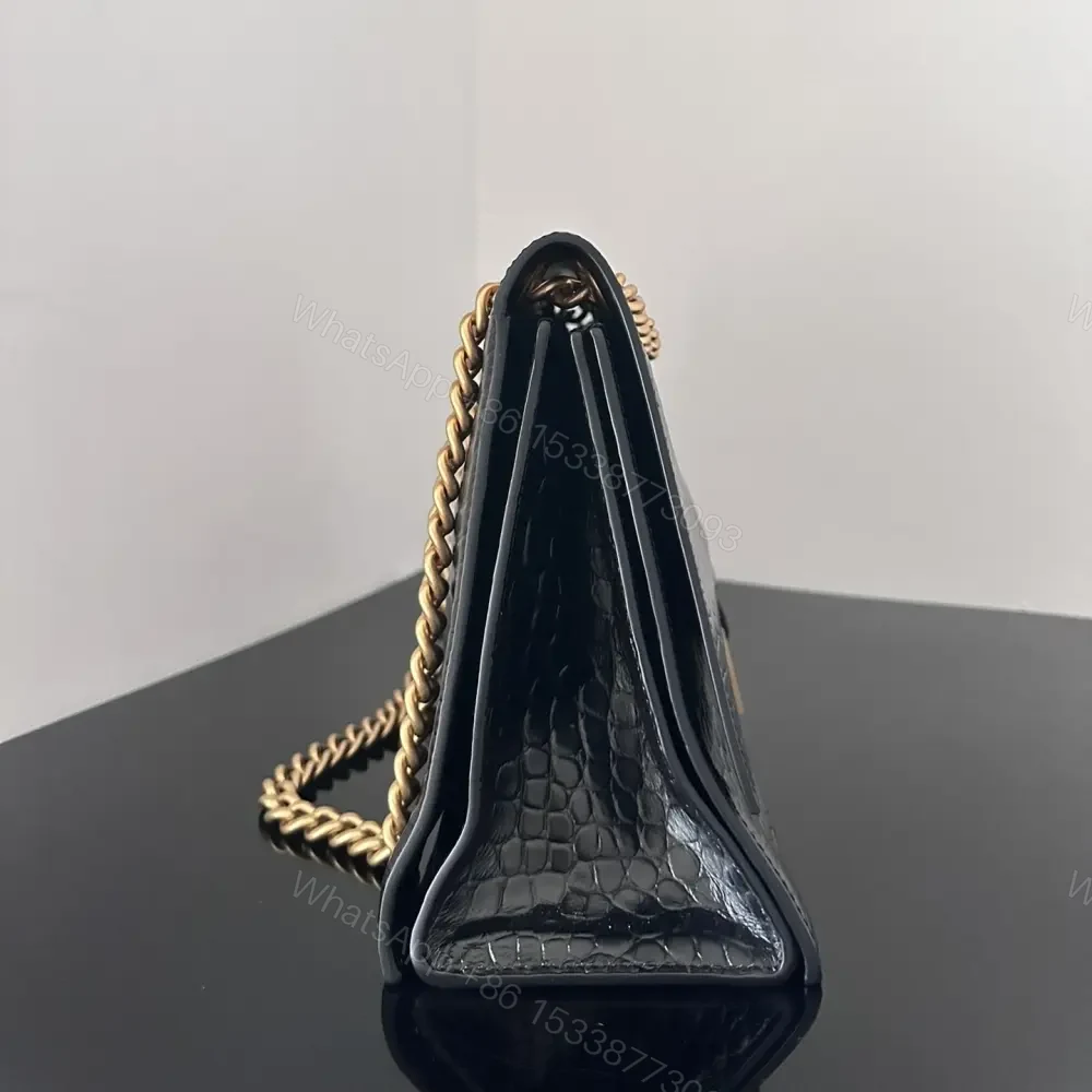 View 5 of 高仿Balenciaga*Crush系列鱷魚皮沙漏包黑色M