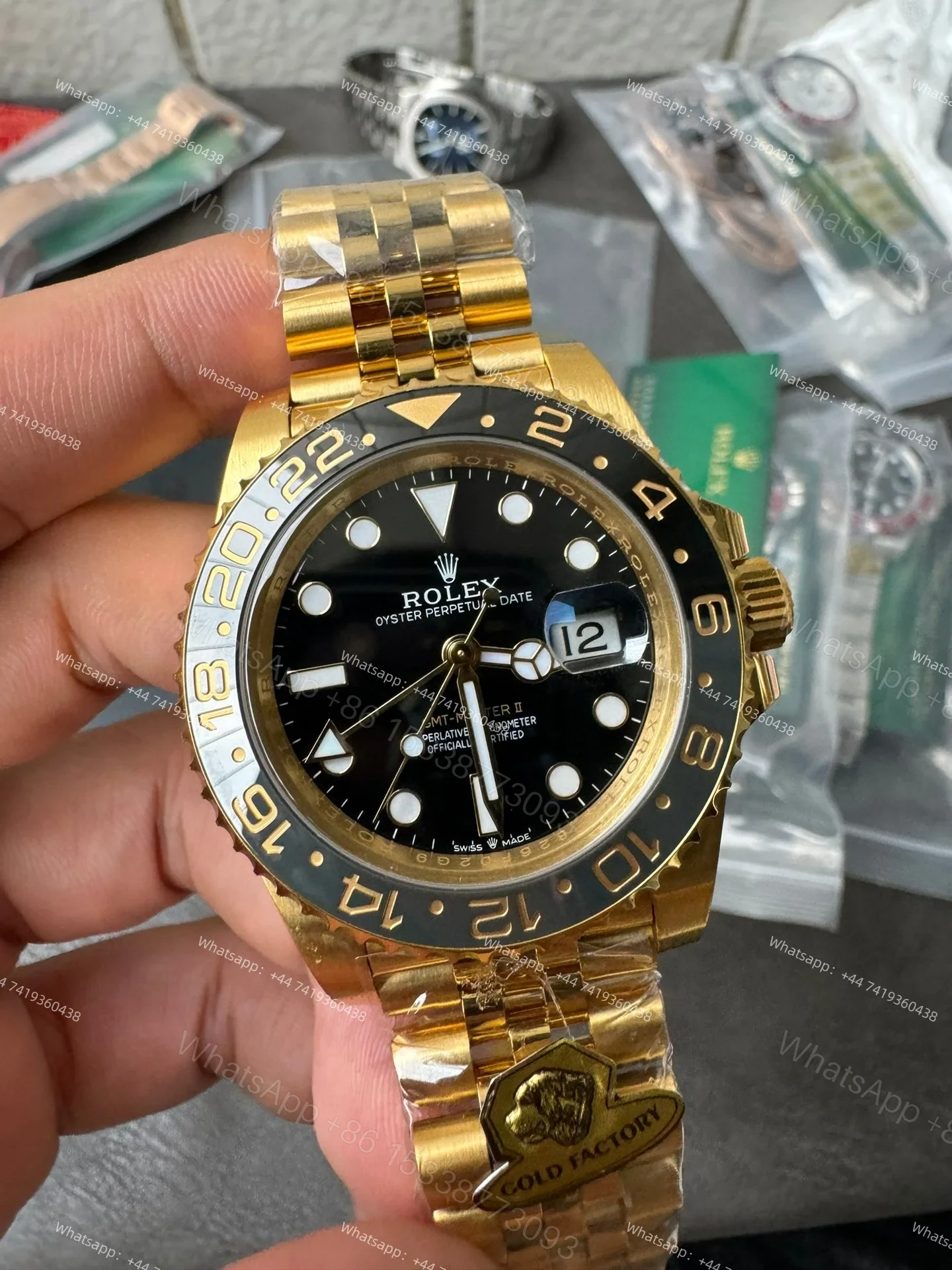 View 5 of Rolex Super Clone Watches 1:1 Gold GMT-Master II 126718GRNR Weighted Edition