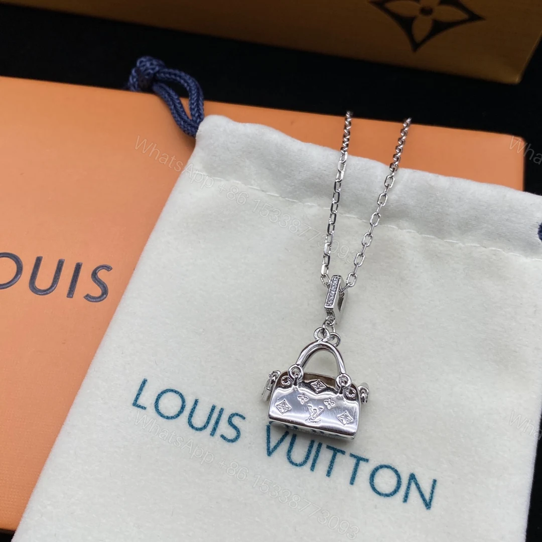 EN – Lux LV Necklaces 054 — view 1