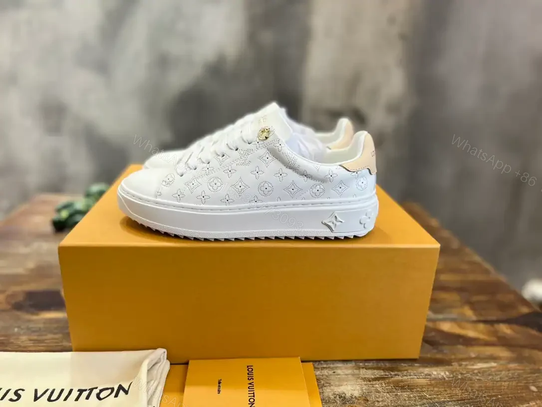 View 2 of LV TIME OUT SNEAKER – LSVT429