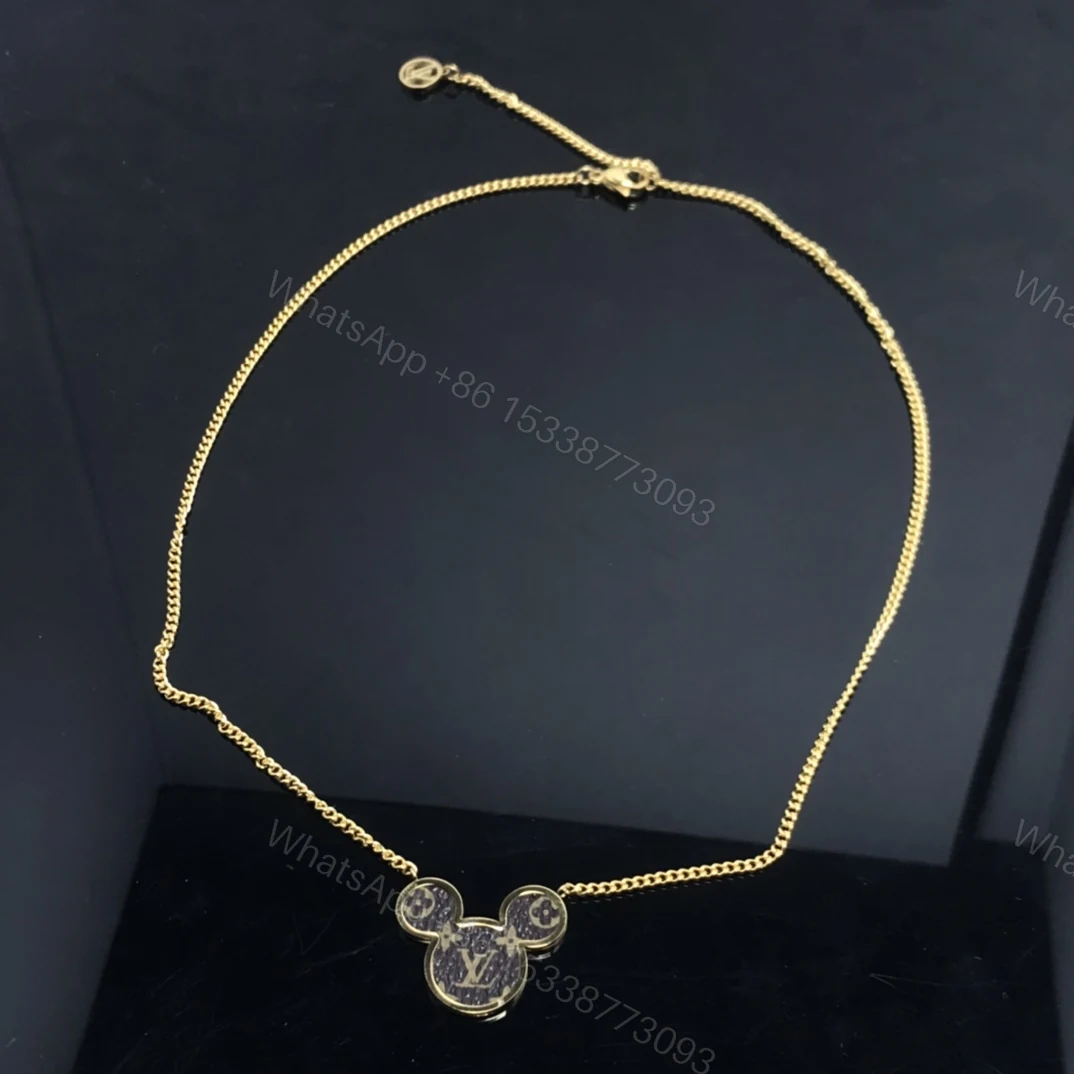 View 4 of EN – Lux LV Necklaces 084