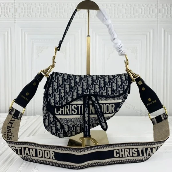 FIRST COPY Christian Dior Saddle Sling Bag (Black) — view 1