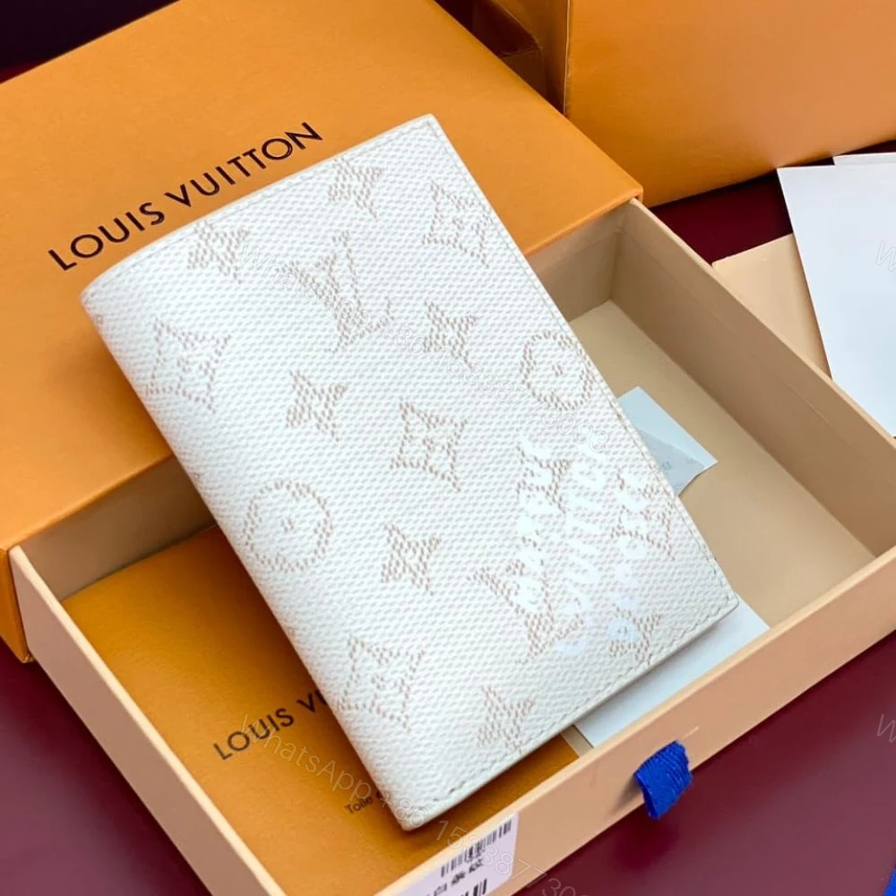 View 2 of Louis Vuitton Passport Cover Monogram Heritage Off White 14Cm M15075
