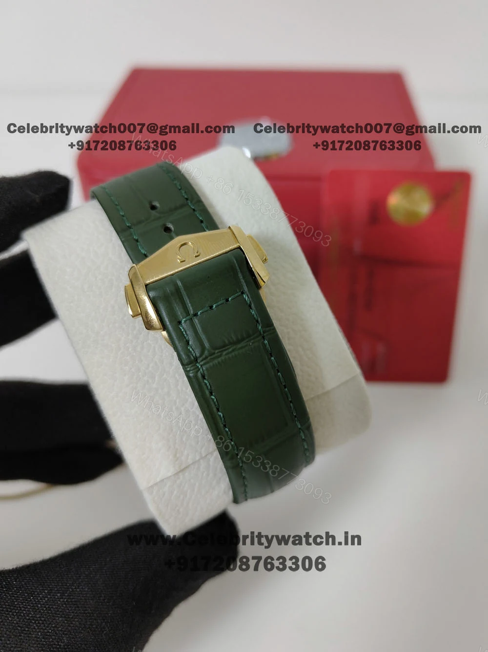View 4 of Omega Speedmaster Moonwatch Super Clone Replica Germany