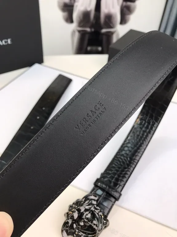 View 5 of Crocodile-Texture Leather Belt: Lion Buckle Luxury Belt