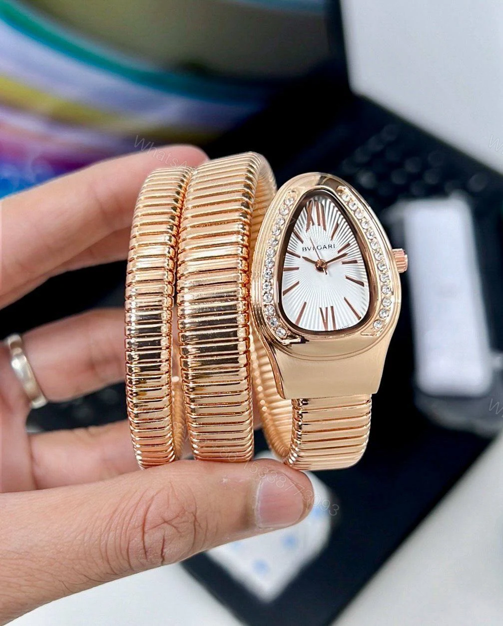 Bvlgari Serpenti Tubogas White Dial Quartz 40mm — view 1