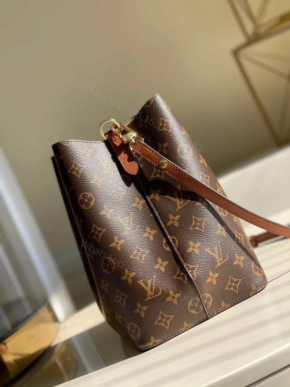 View 3 of Louis Vuitton LV NeoNoe Like Auth Monogram Pattern Handbags 26x22x27cm