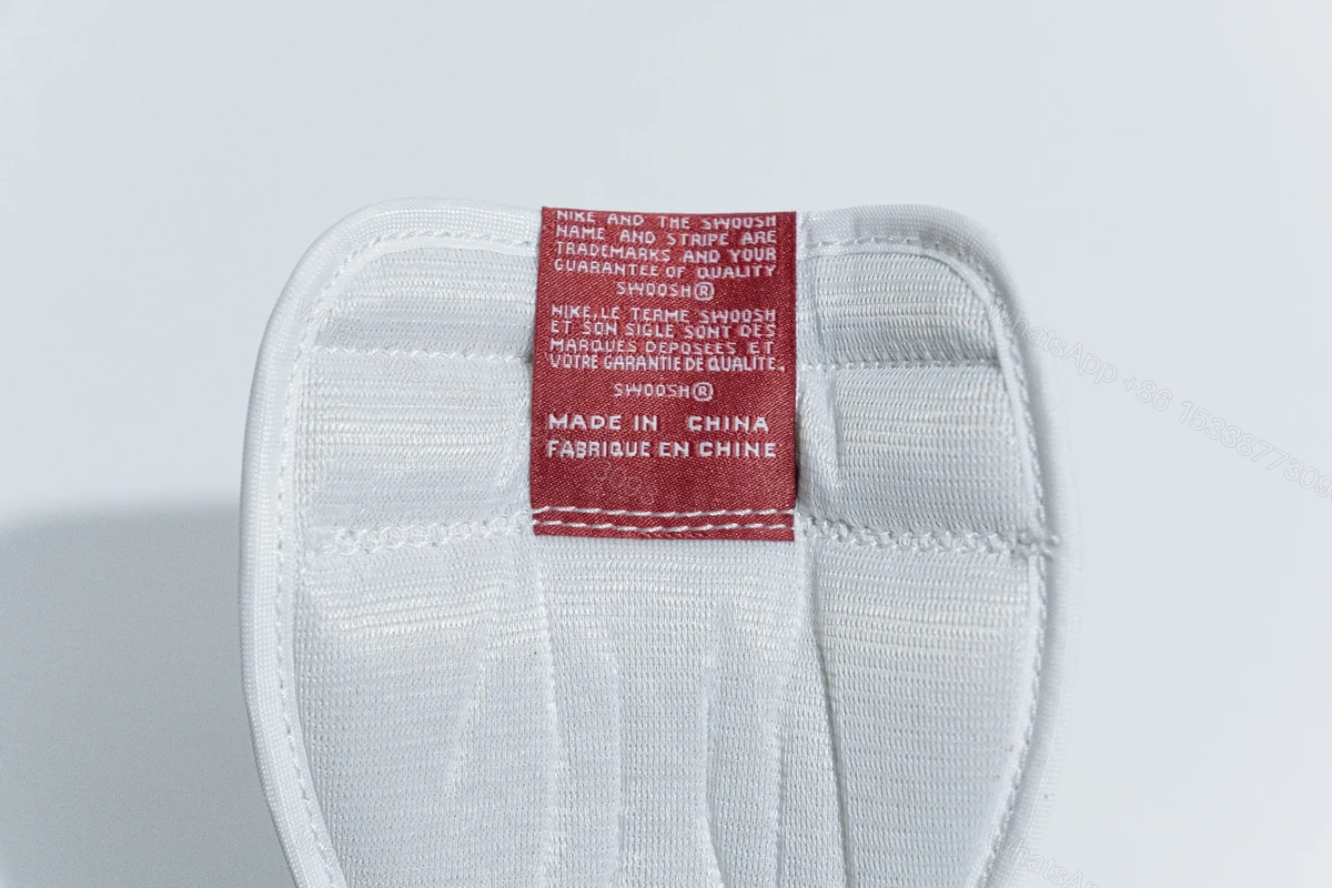 View 6 of Air Jordan 1 Retro High Chicago (2015) 555088-101