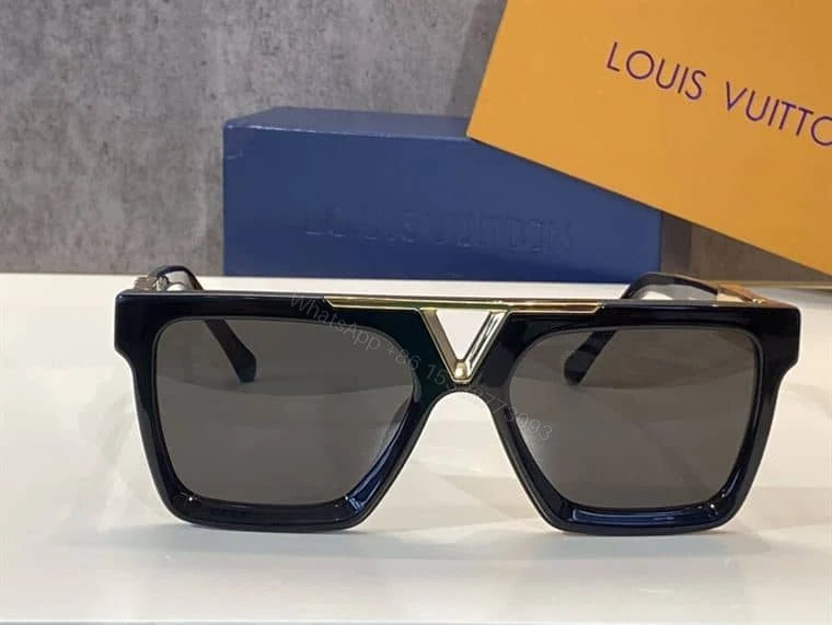 View 2 of LV SUNGLASSES – GLVT29