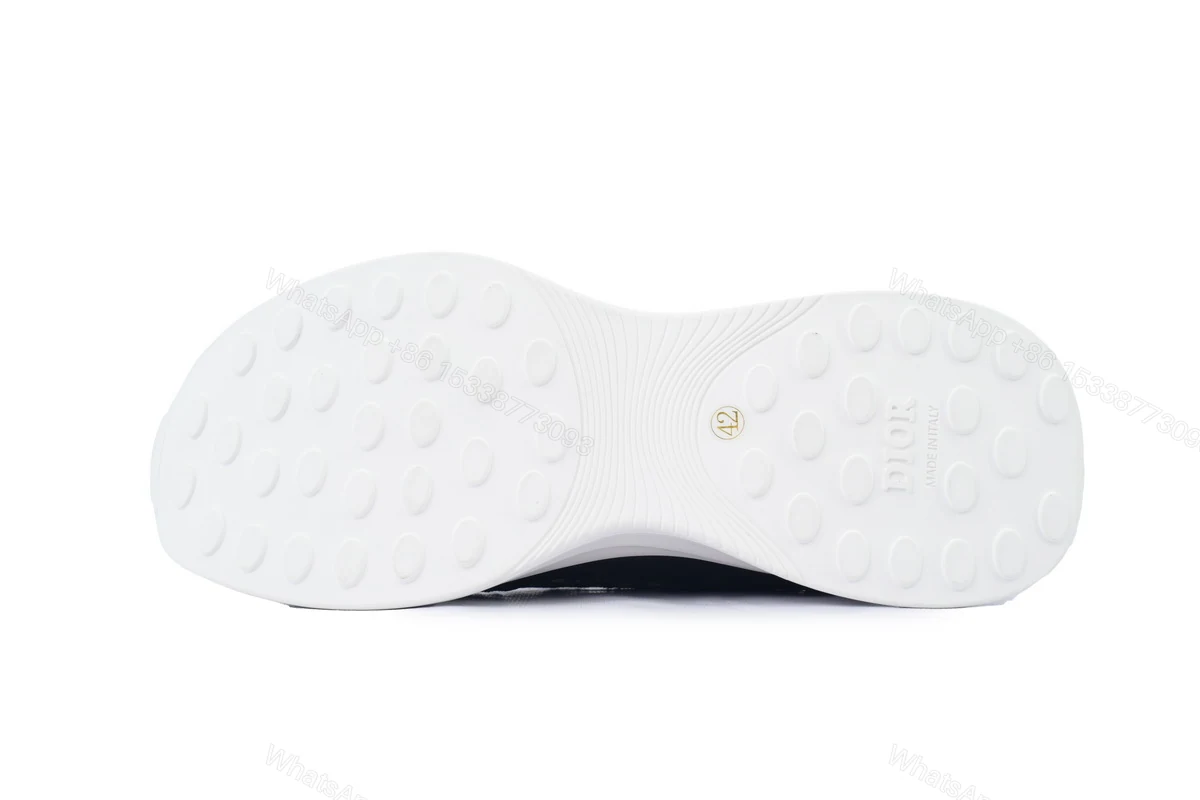 View 3 of Dior B25 Runner Black Smooth Calfskin Oblique Jacquard 3SN299ZIR_H965