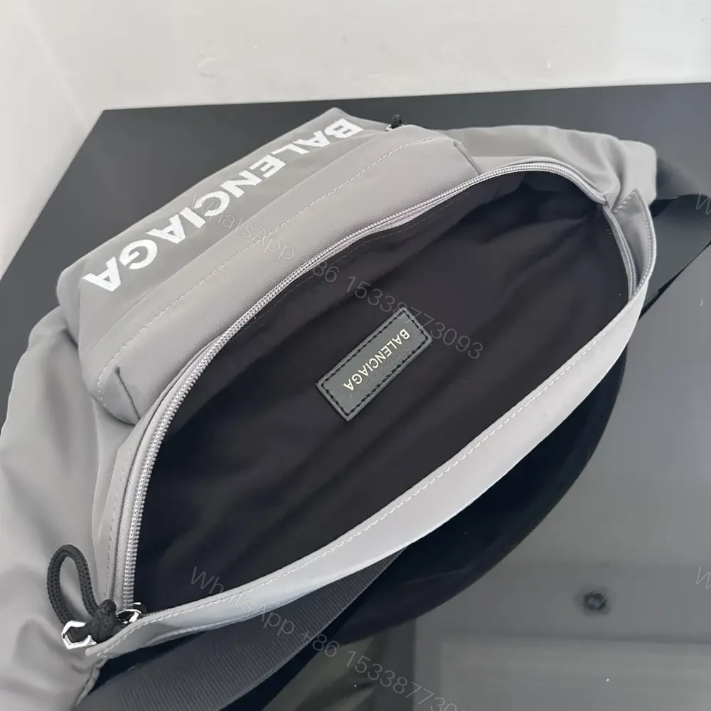 View 9 of 高仿BalenciagaWheelBeltpack系列尼龍胸包灰色