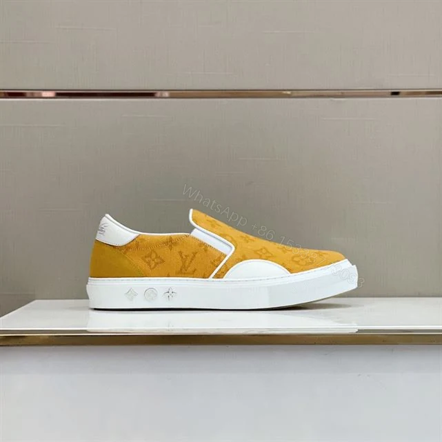 View 2 of LOUIS VUITTON TRAINER SNEAKER – LSVT292
