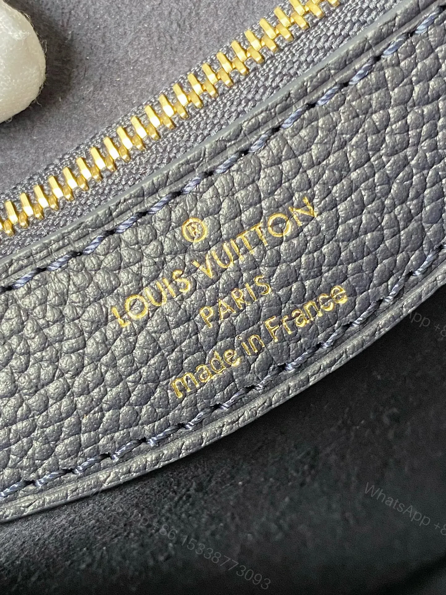 View 6 of Louis Vuitton LV Diane Handbags Embossed Pattern 23x16x8.5cm