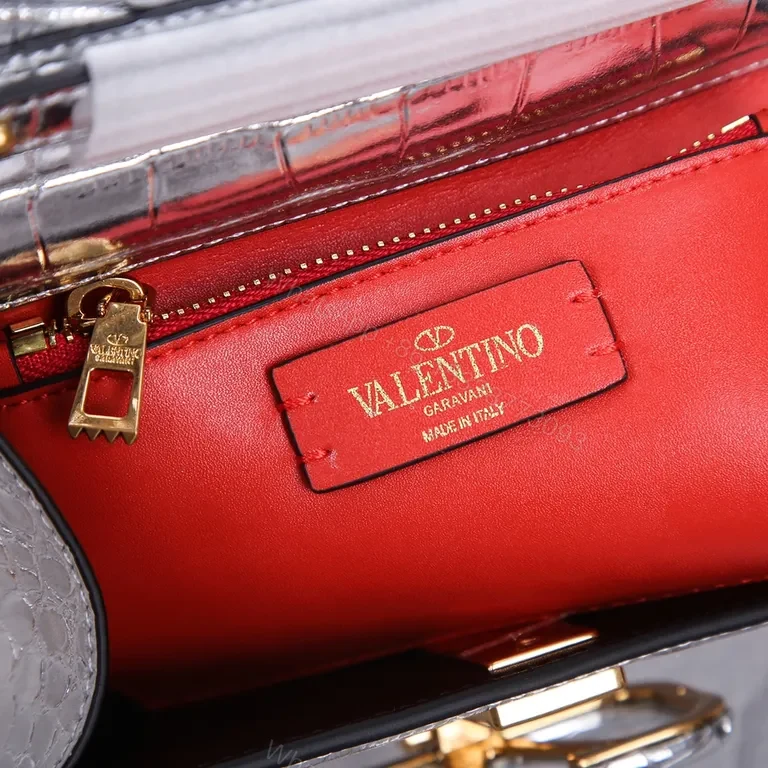 View 8 of Gleaming Croc-Embossed Silver Handbag: Luxe Crossbody Bag