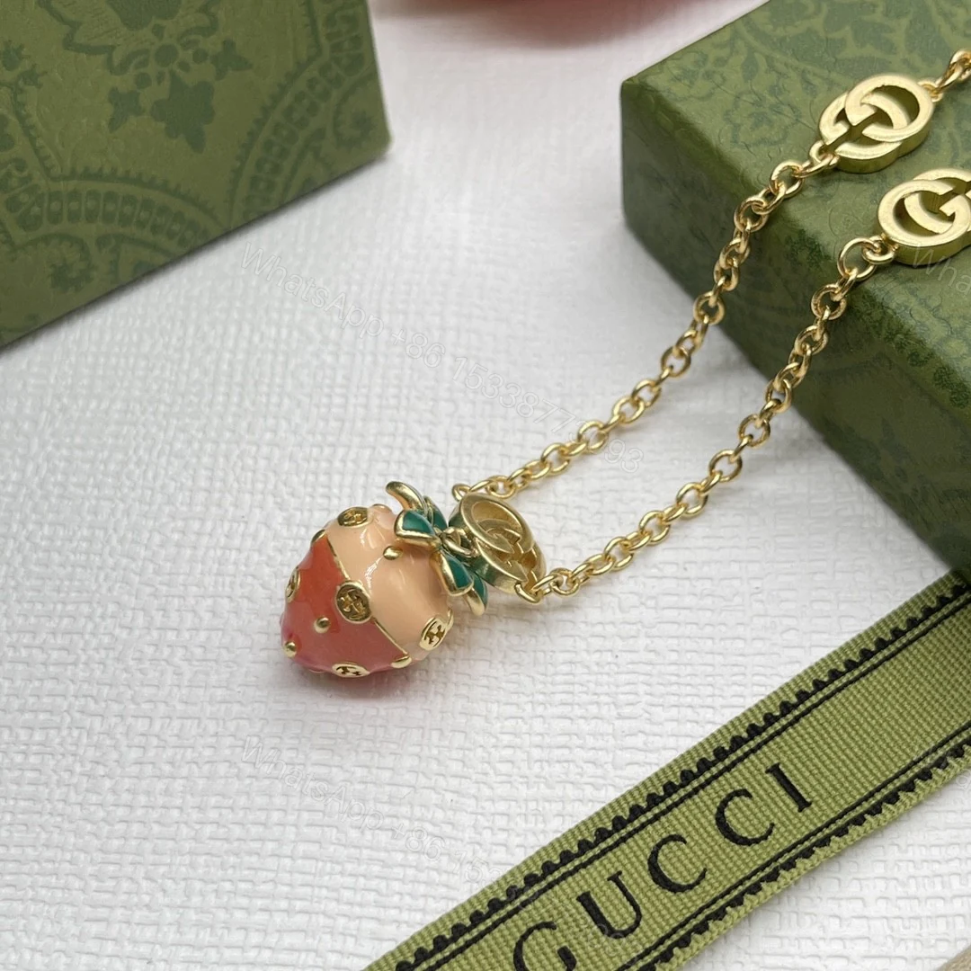 View 3 of EN – Lux Gucci Necklaces 002