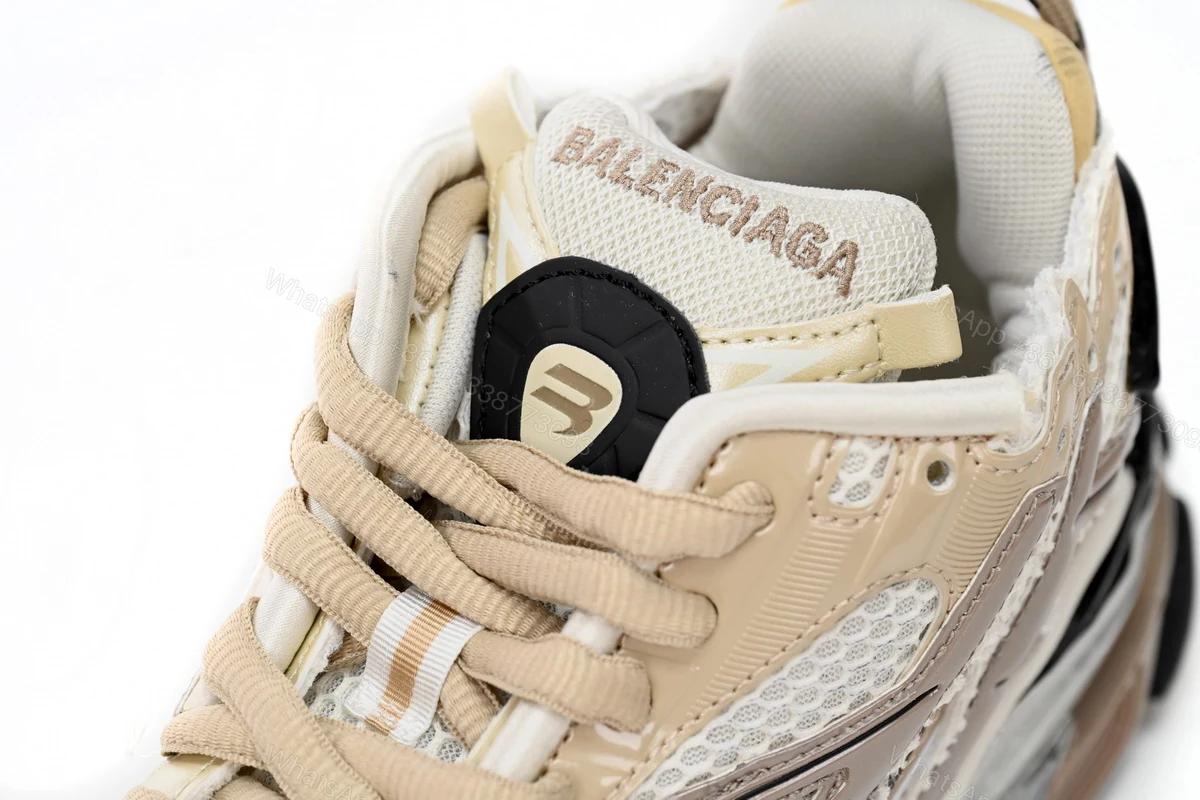 View 12 of Balenciaga Runner Rice Pla Tinum 677403 W3RB3 9891