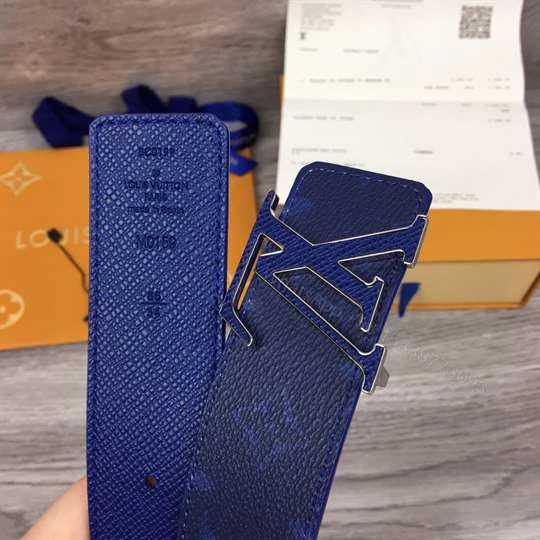 View 6 of LOUIS VUITTON MEN’S INITIALES 40MM REVERSIBLE BELT BLUE – B117