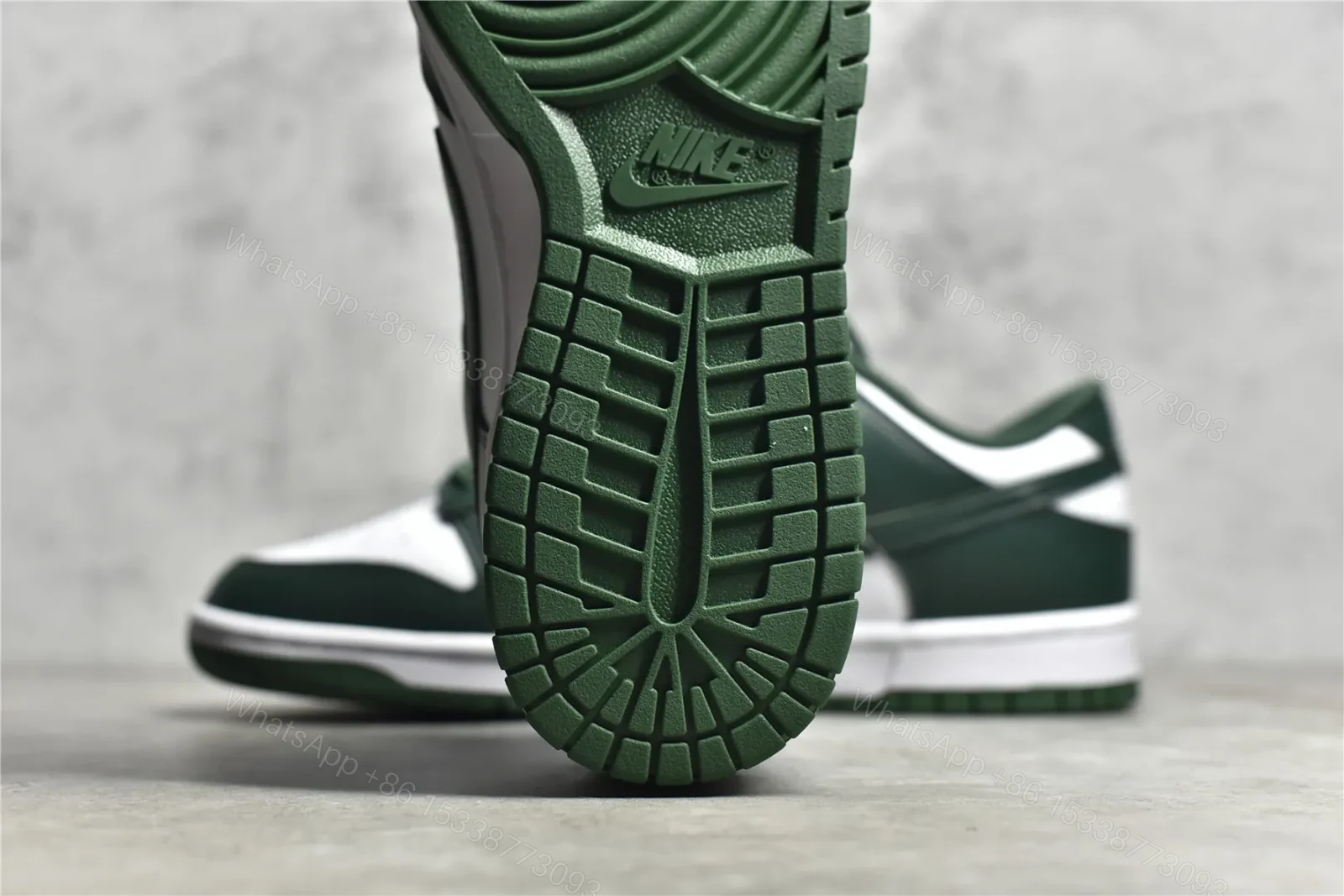 View 8 of DUNK SB LOW “Varsity Green” Reps