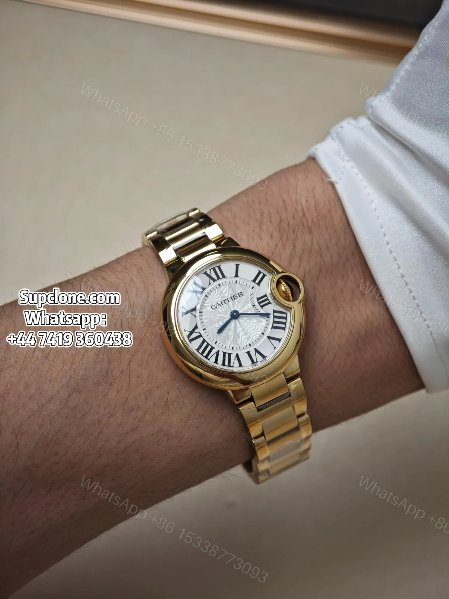 View 21 of Cartier Super Clone Watches 1:1 Ballon Bleu W69001Z2 Gold 28mm Quartz