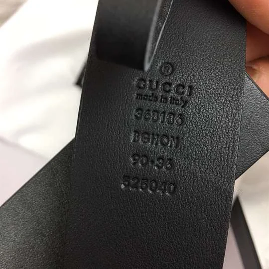 View 3 of GUCCI LEATHER BELT WITH INTERLOCKING G BUCKLE – B31