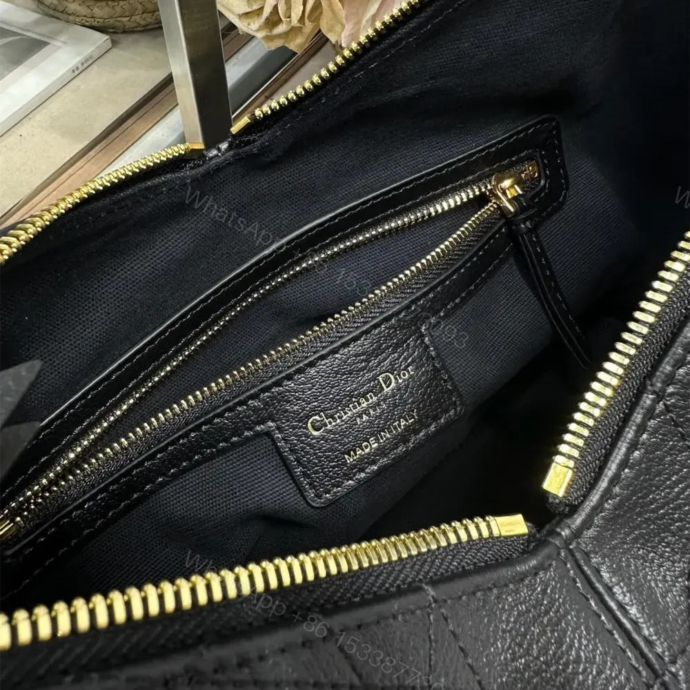 View 8 of 高仿Dior*Voyage系列M284M901小牛皮單肩包中號黑色免檢版
