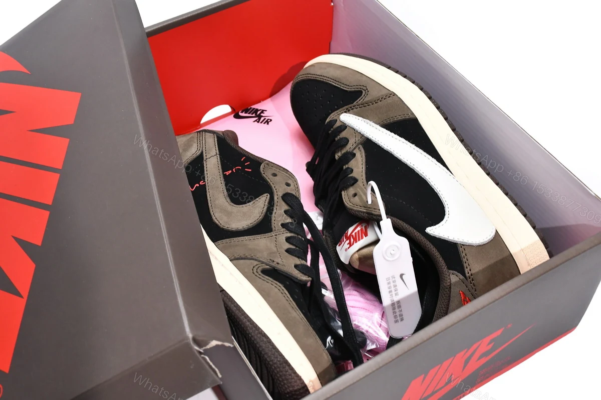 Travis Scott x Air Jordan 1 Low OG SP-T CQ4277-001 — view 2