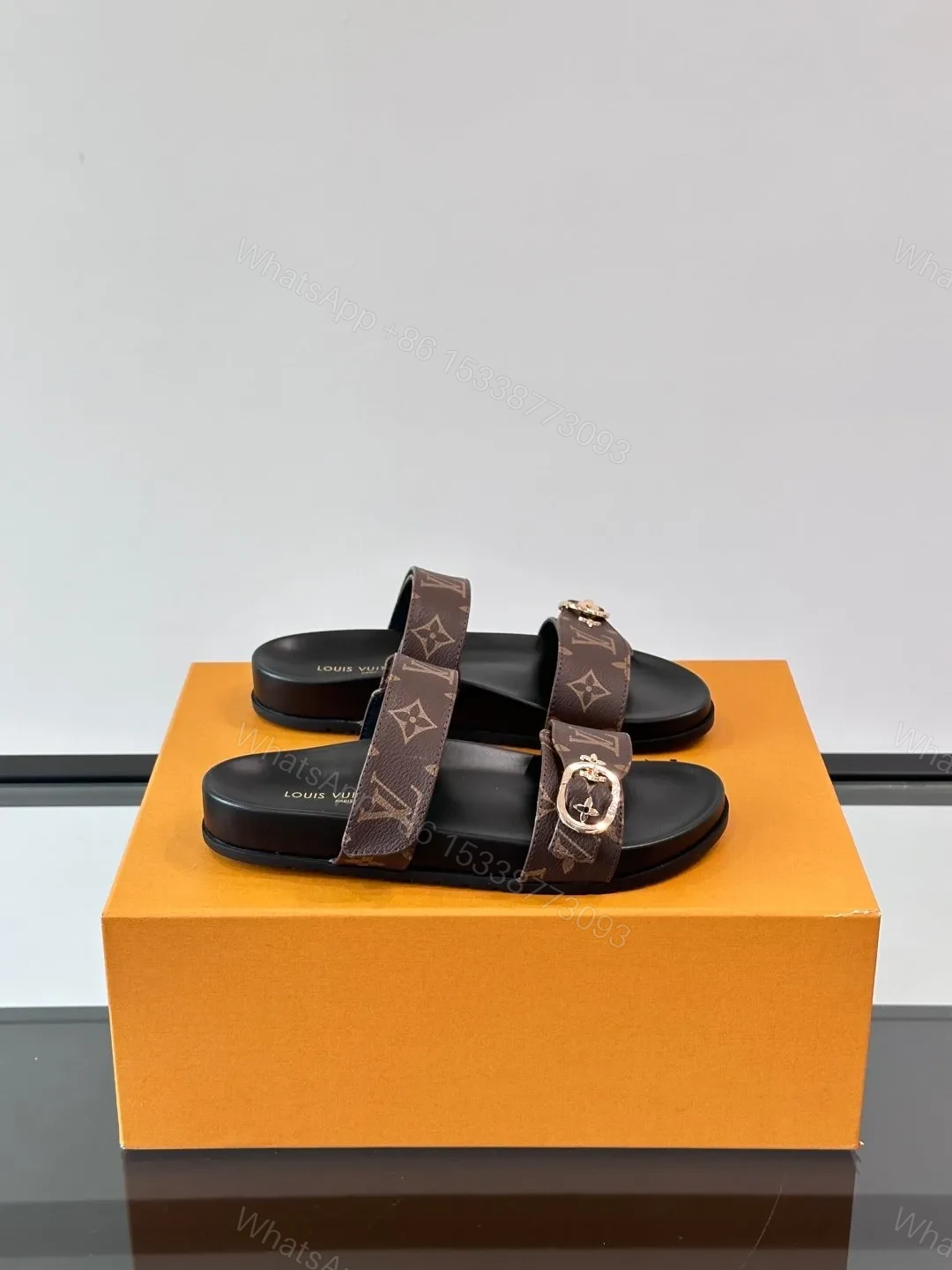 LV Men Brown Leather Logo Print Sandals — view 1