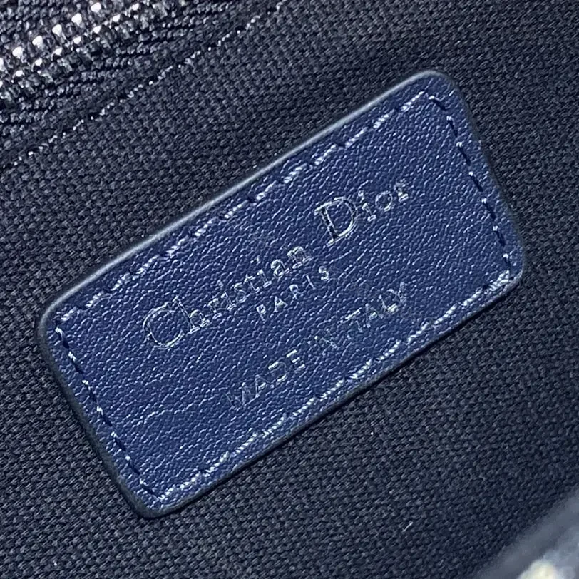 View 9 of 高仿Dior*Montaigne系列M920M928單肩包藍色中號免檢版