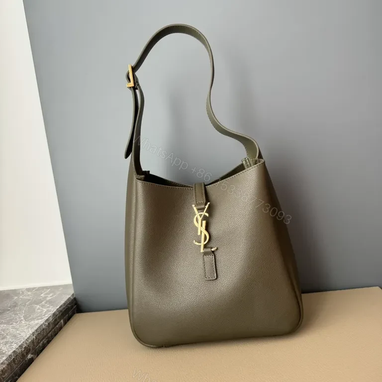 Luxy Leather Tote: Minimalist Luxury, Gold Hardware Bag — view 1