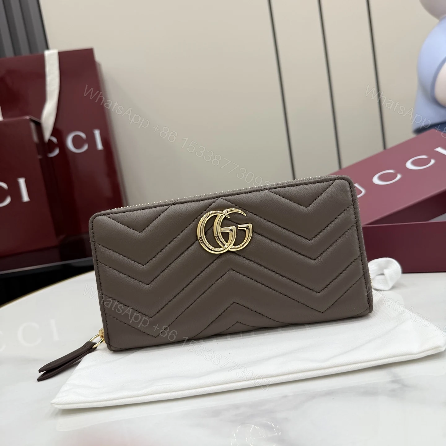 Gucci高仿GG Marmont拉鍊長夾女士款菱格紋復古百搭精品手拿包 — view 1