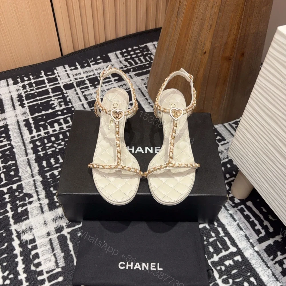 View 2 of 高仿Chanel*25C系列G36122C小羊皮中踭涼鞋白色5CM免檢版
