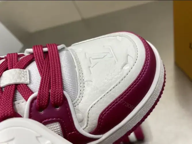 View 7 of LOUIS VUITTON TRAINER SNEAKERS IN WHITE FUCHSIA – LSVT378