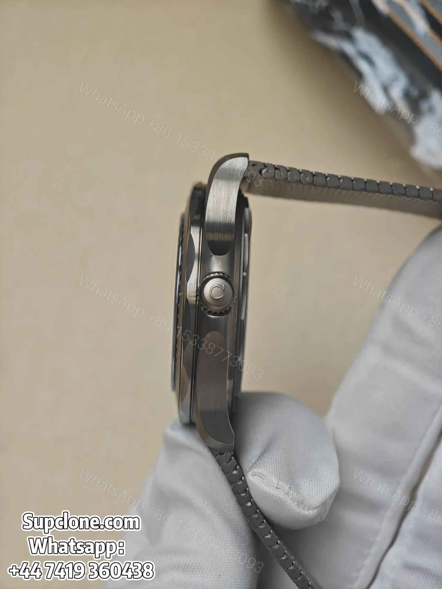 View 10 of Omega Super Clone Seamaster Diver 300M “No Time To Die” 42mm 210.90.42.20.01.001