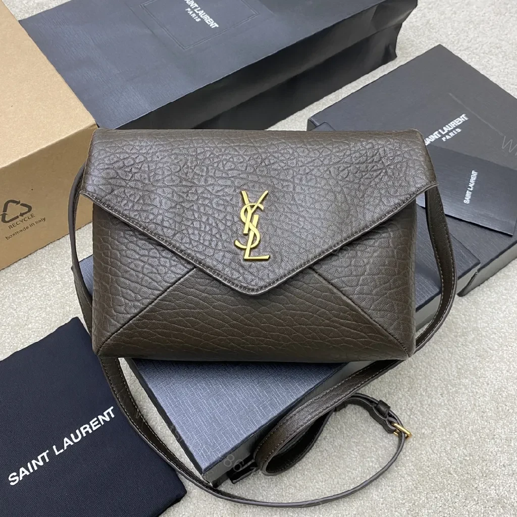 Chic Brown Leather Shoulder Bag with Gold Logo, Structured Luxury — view 1