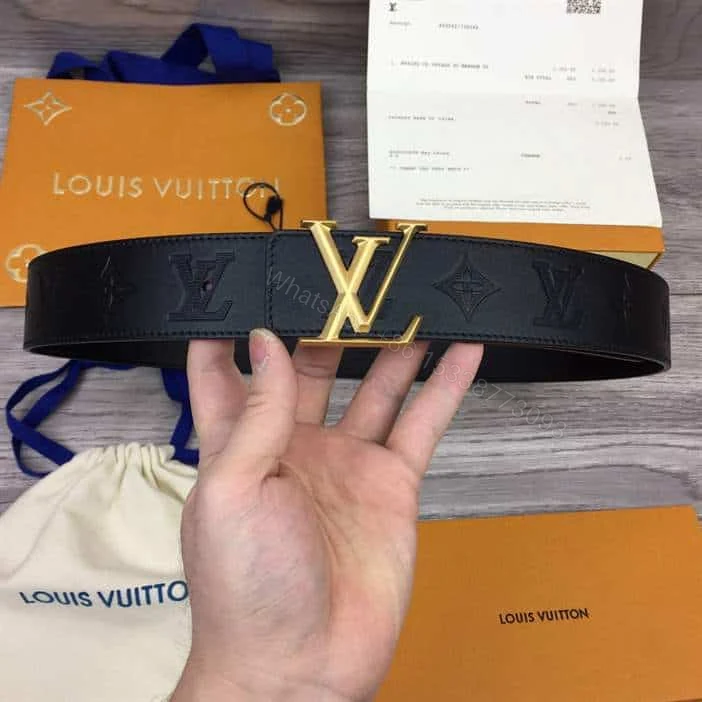 View 9 of LOUIS VUITTON INITIALES 40MM REVERSIBLE BELT – B161