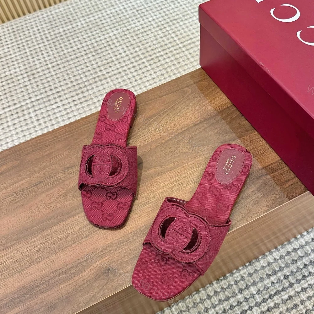 View 6 of GUCCI WOMEN SLIDE SANDAL WITH INTERLOCKING G ROSSO ANCORA RED GG CANVAS ‎790447 9SF00 8549