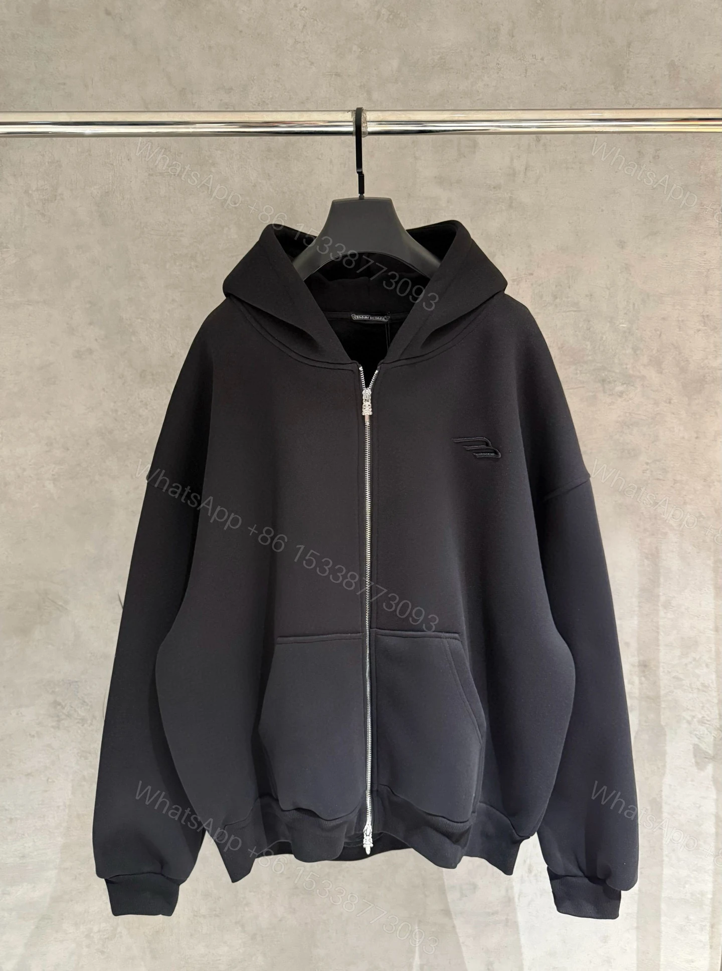 Balenciaga一比一男士連帽外套 黑色極簡全素拉鍊寬鬆設計 — view 1