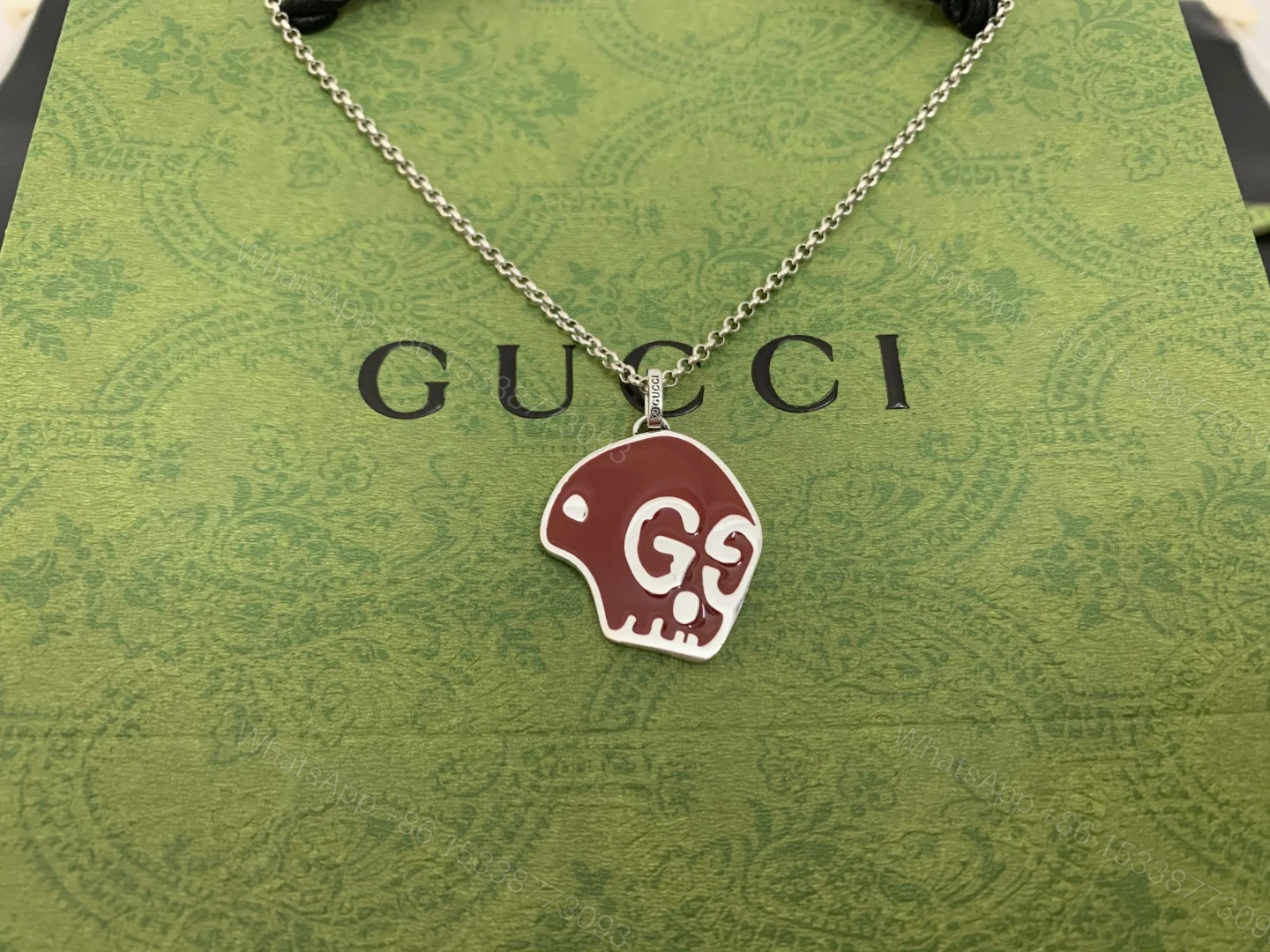 View 8 of EN – Lux Gucci Necklaces 029