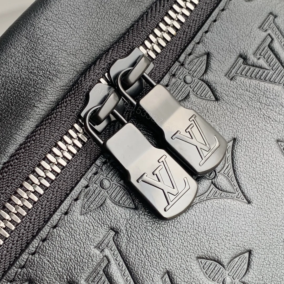 View 3 of DISCOVERY BUMBAG