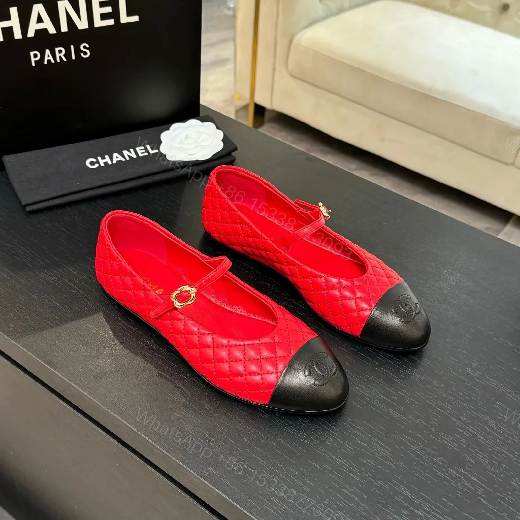 Red Quilted Flats with Signature Hardware (No Brand) — view 1