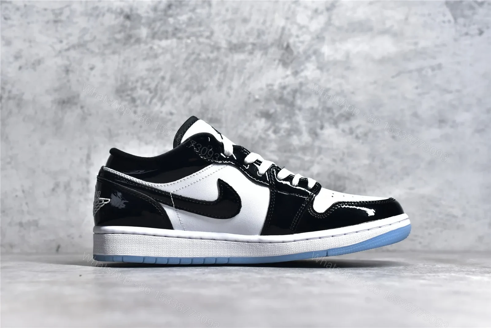 View 3 of Air Jordan 1 Retro Low “Concord” Reps