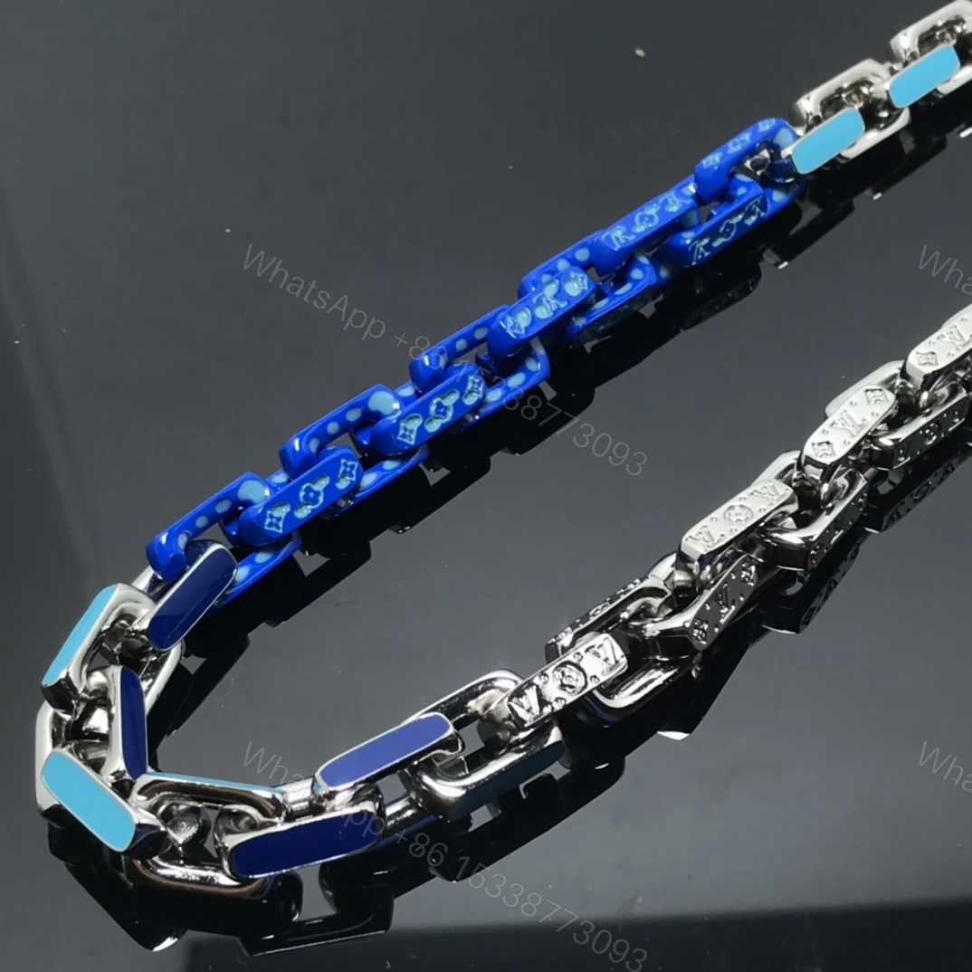 View 2 of EN – Lux LV Necklaces 032