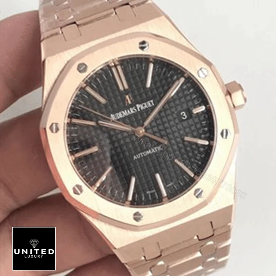 View 10 of Audemars Piguet Royal Oak 15400OR.OO.1220OR.01 Replica