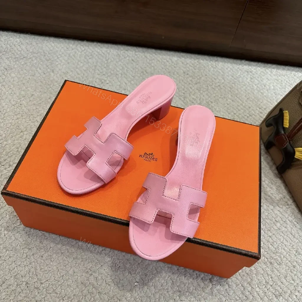 Soft Rose Leather Slide – Elevated Comfort, Signature Buckle Slide — view 1