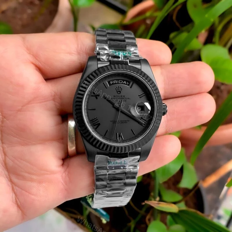 Rolex Day-Date Black 41MM Automatic — view 1