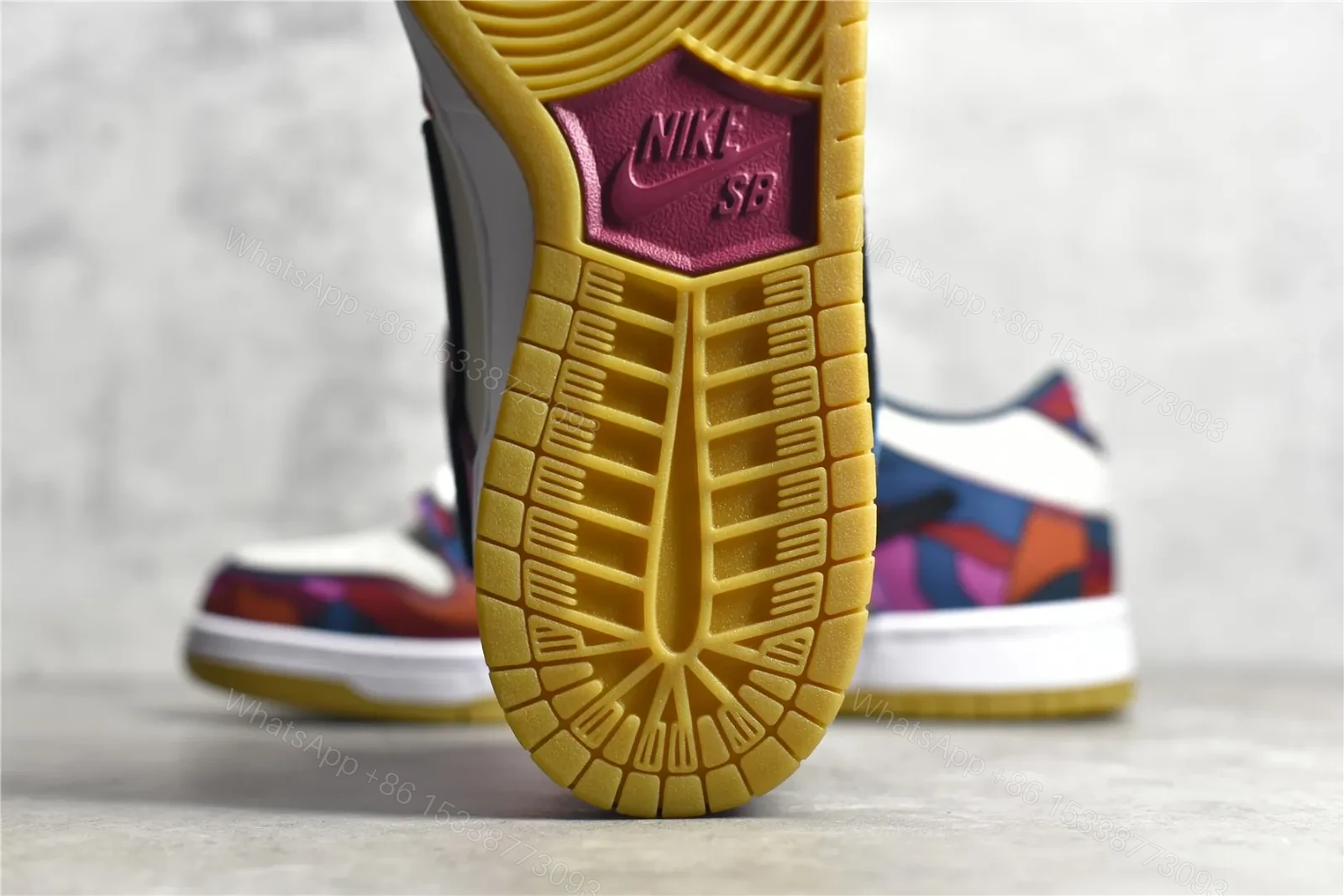 View 9 of DUNK SB LOW PRO PARRA ABSTRACT ART (2021) Reps