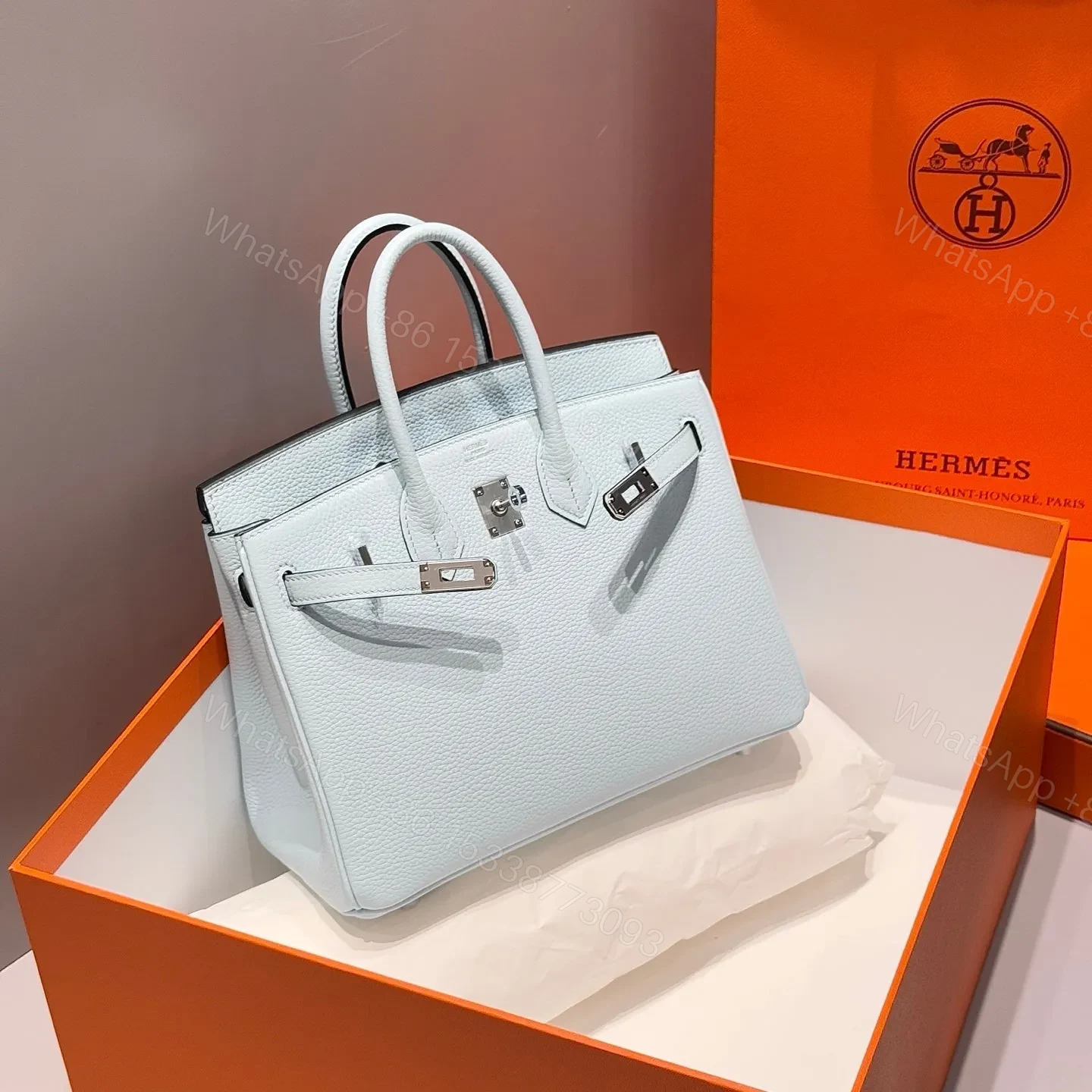HN 25 IN CLOUD BLUE SILVER HARDWARE — view 1
