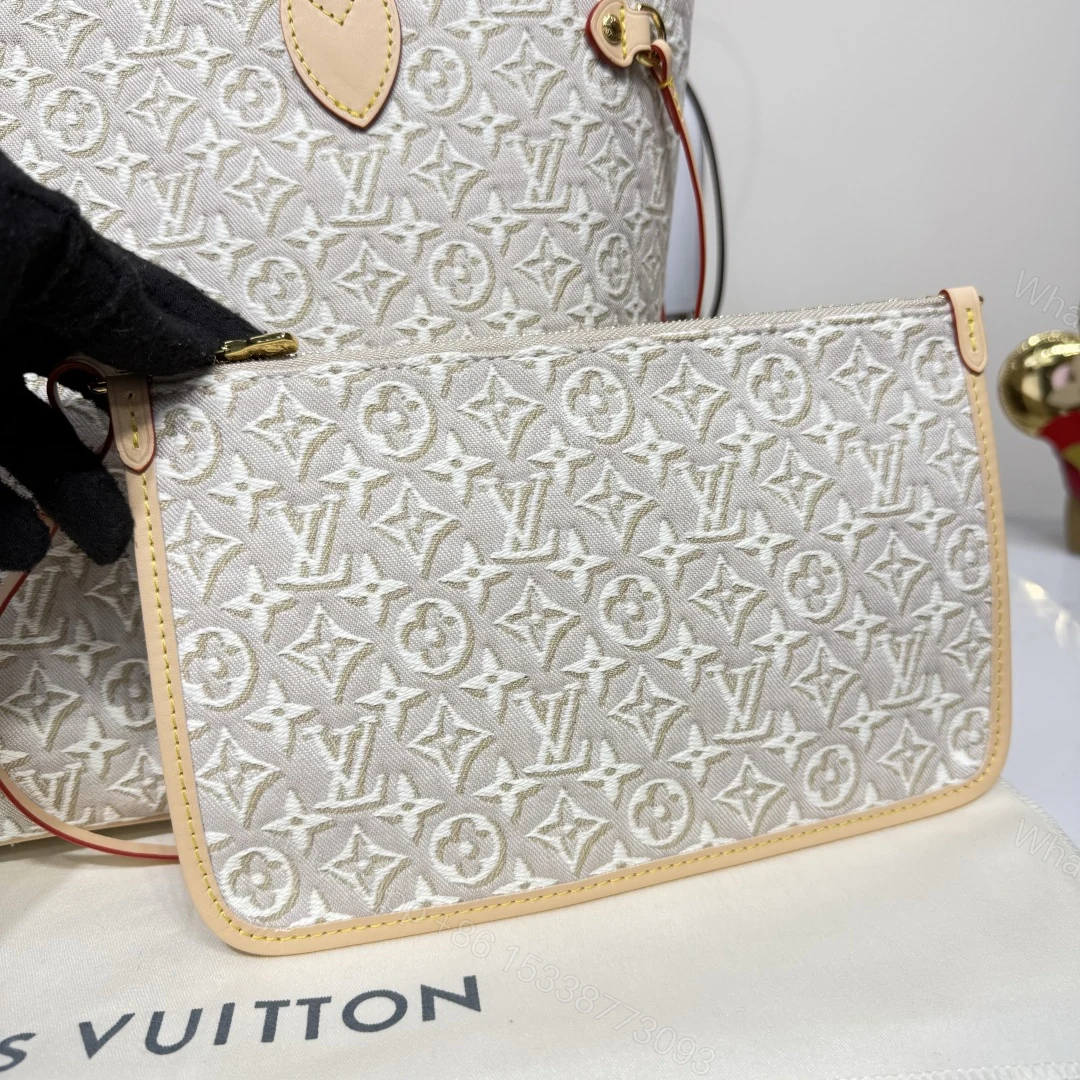 View 5 of Louis Vuitton Neverfull MM Pre-Fall 2026 collection